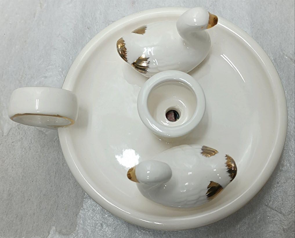 Amazon.co.jp: ビンテージ メロディーキャンドル 陶器製白鳥燭台